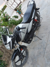 Silver Black Hero Splendor iSmart