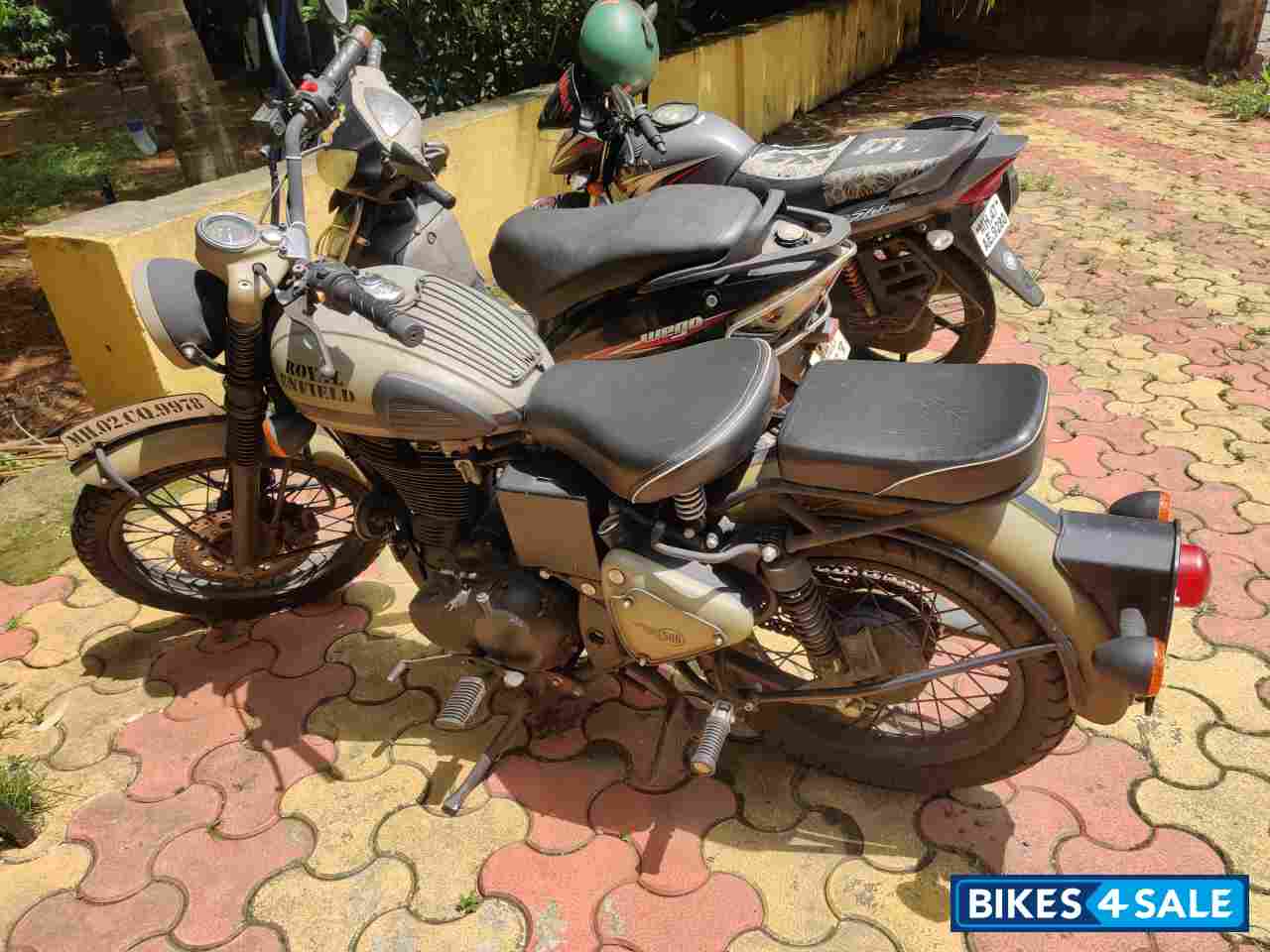 Royal Enfield Classic Desert Storm