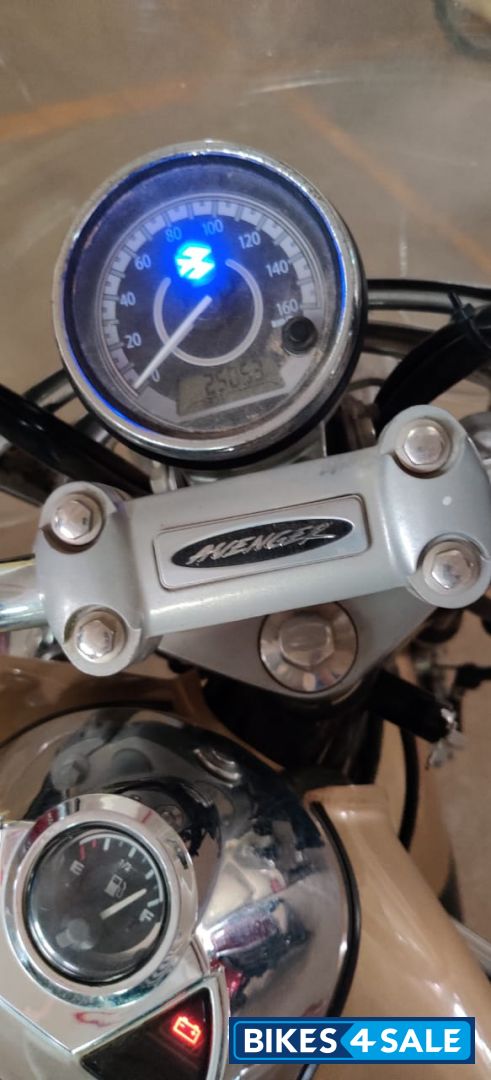 Bajaj Avenger Cruise 220 Bajaj Avenger Cruise 220