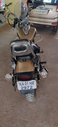 Bajaj Avenger Cruise 220