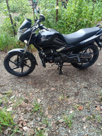 Black Honda CB Unicorn