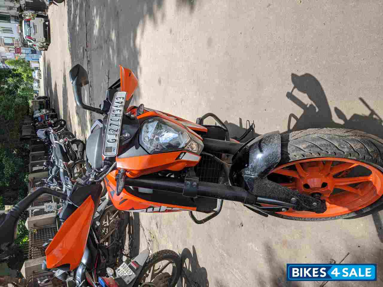 Orange KTM Duke 200