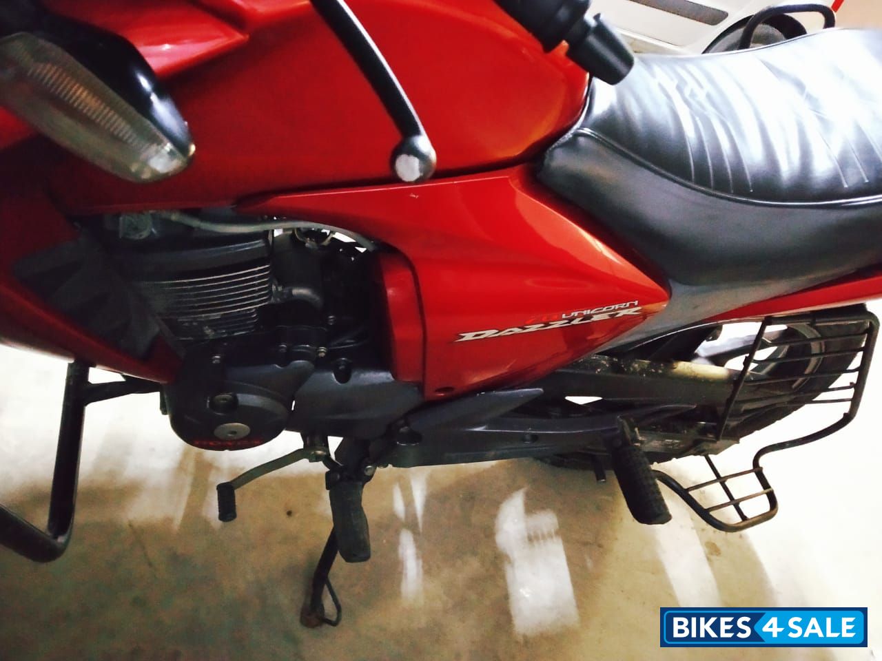 Red Honda Unicorn Dazzler