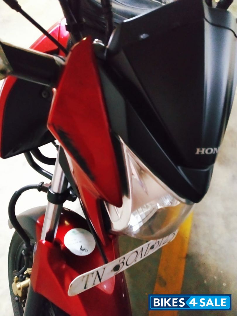 Red Honda Unicorn Dazzler