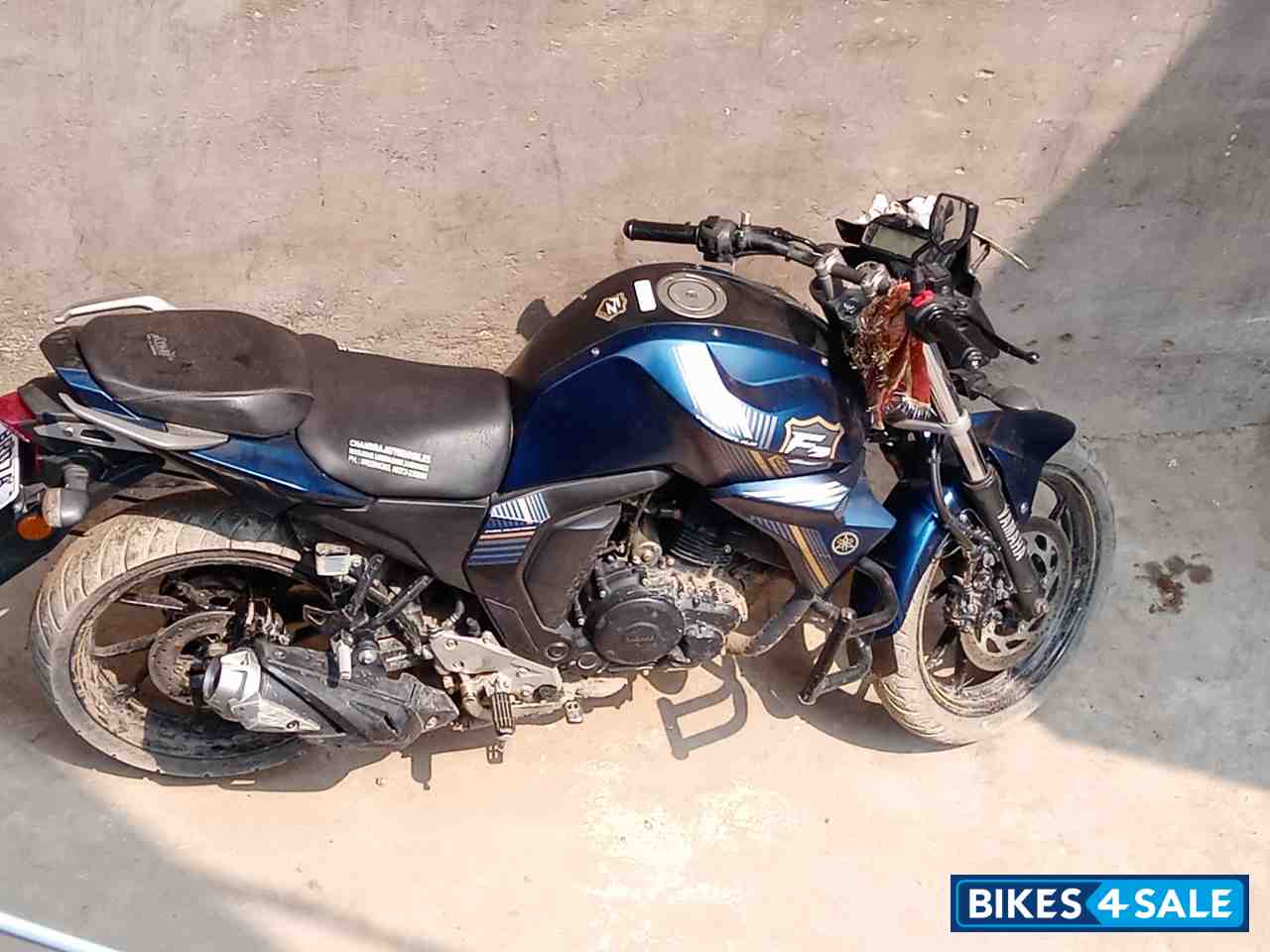 Blue Yamaha FZ-S