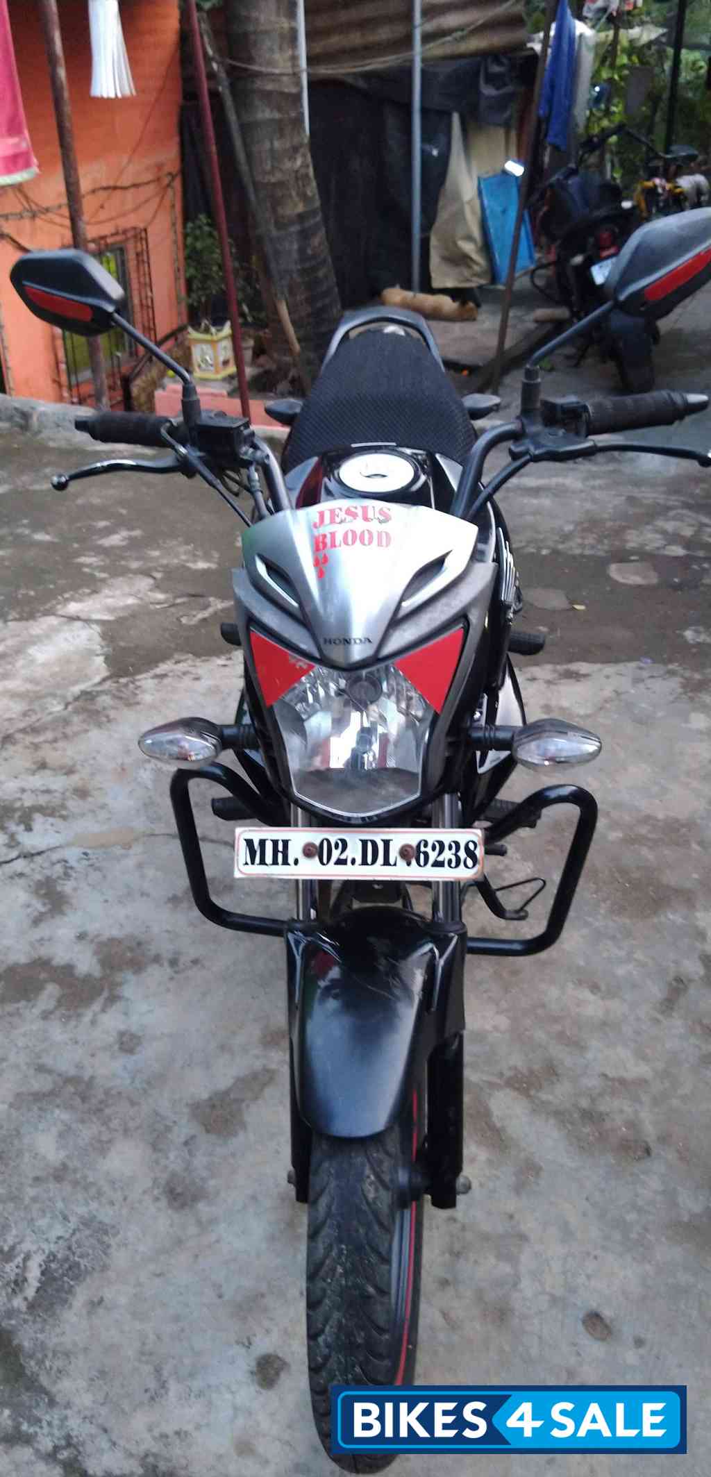 Black Honda CB Trigger