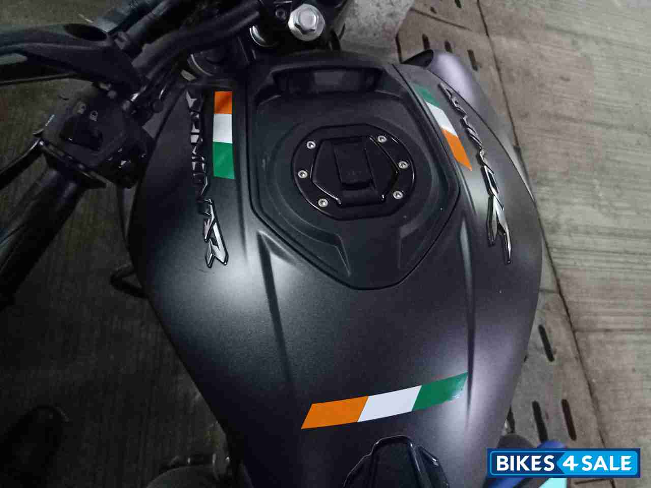 Bajaj Dominar 400 Disc
