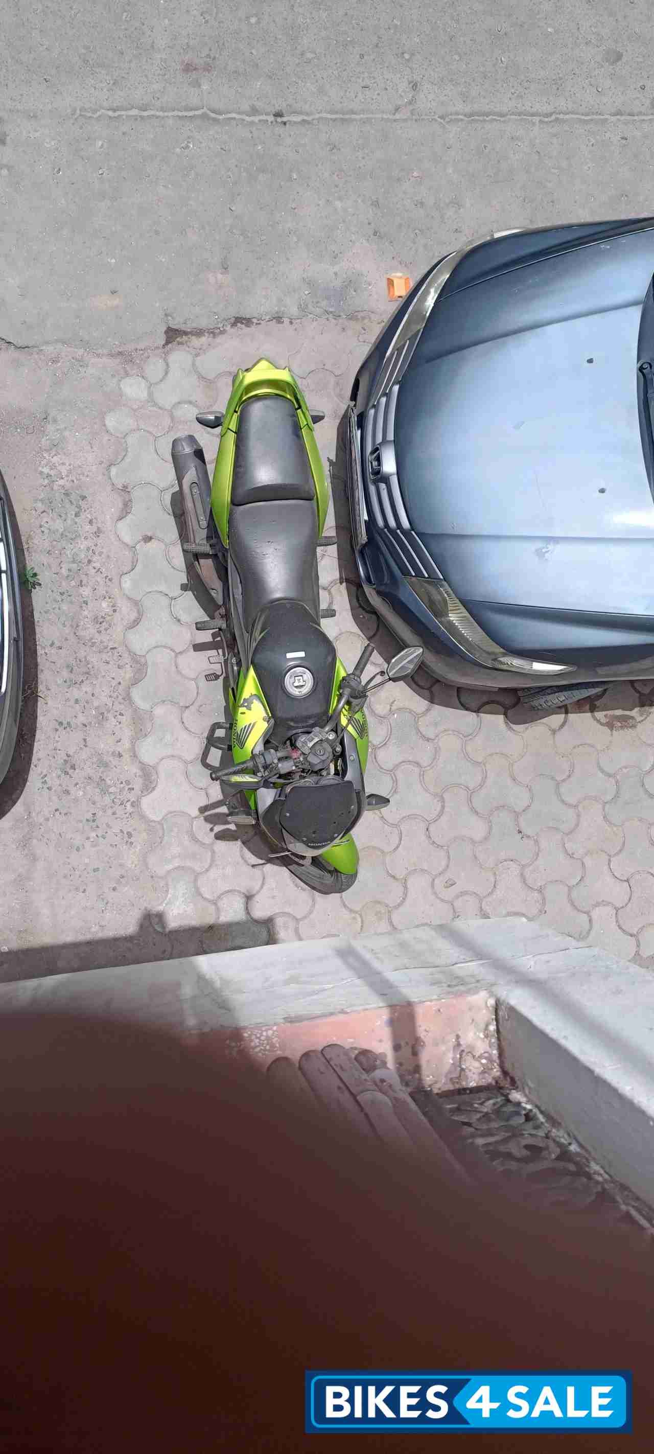 Green Honda CBF Stunner