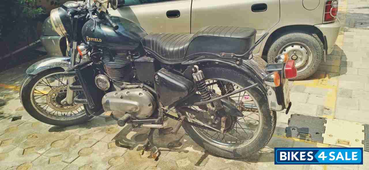 Greenish Black Royal Enfield Bullet Electra