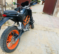 KTM Duke 390