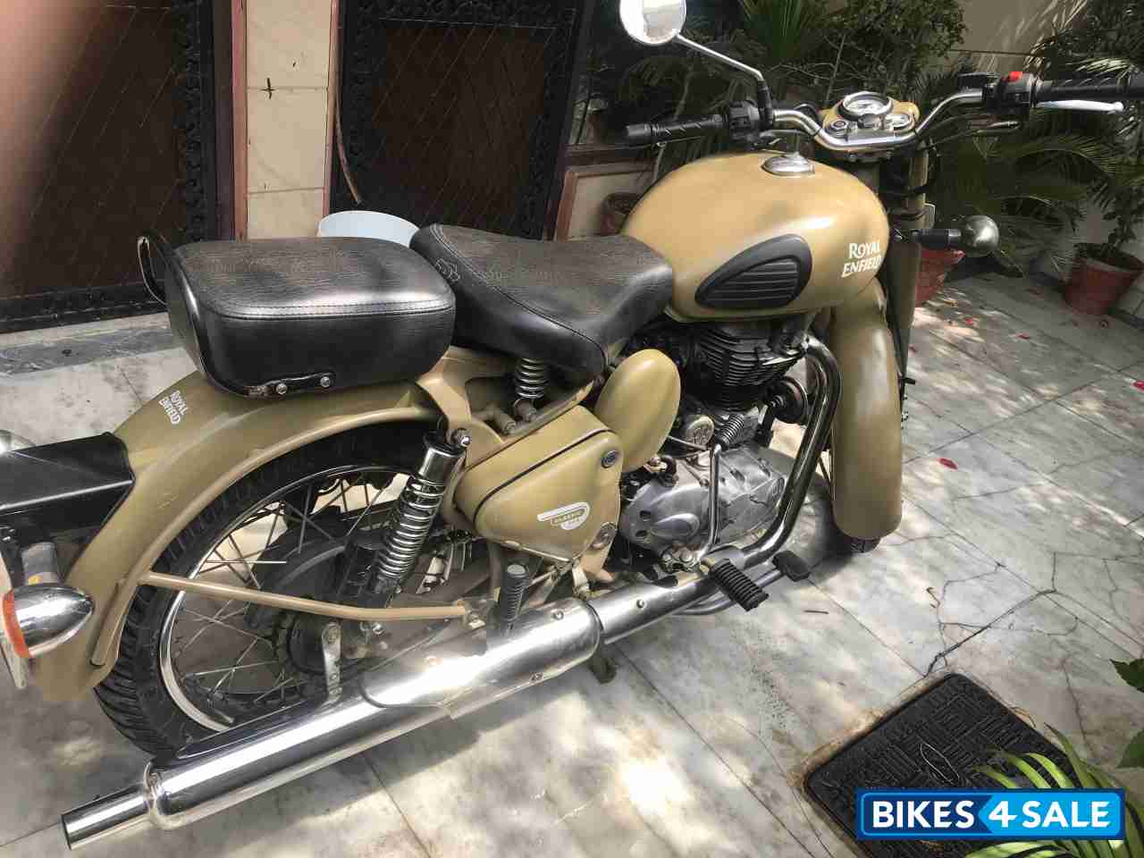 Royal Enfield Classic Desert Storm