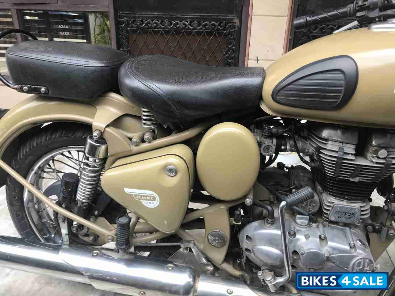 Royal Enfield Classic Desert Storm
