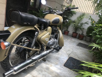 Royal Enfield Classic Desert Storm