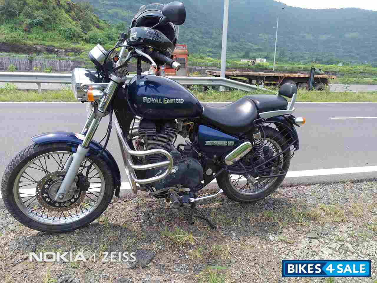 Marine Blue Royal Enfield Thunderbird TwinSpark 350