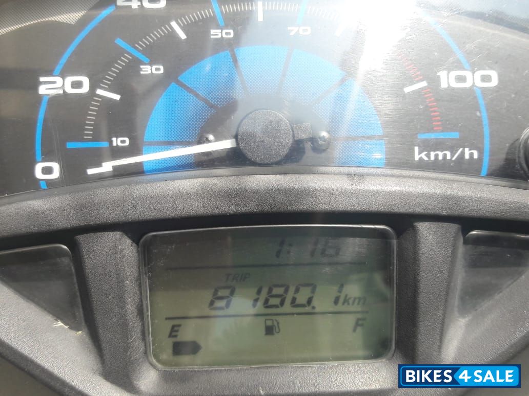 Yellow Honda Activa 5G