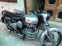 Silver Royal Enfield Classic 350