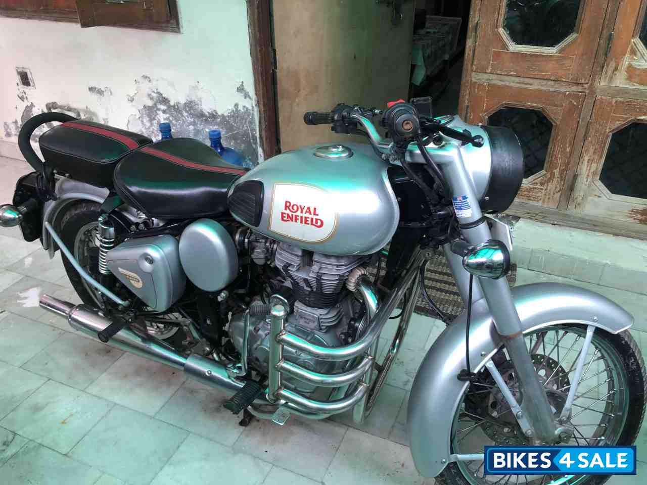 Silver Royal Enfield Classic 350