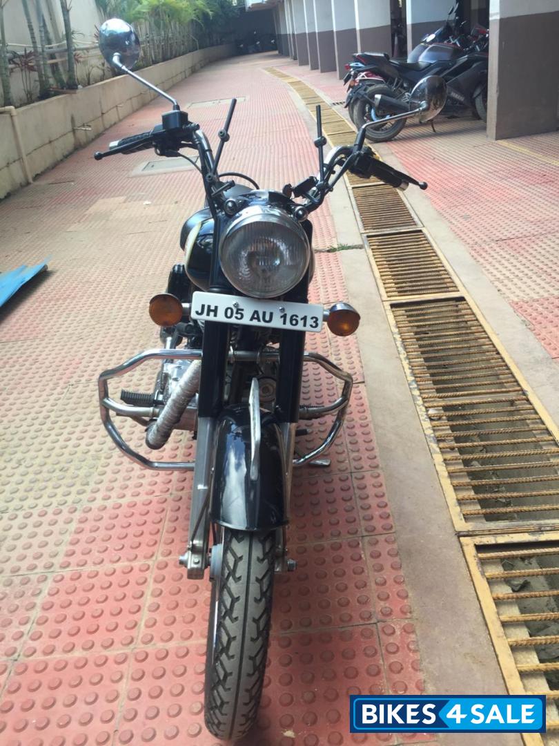 Black Royal Enfield Classic 350