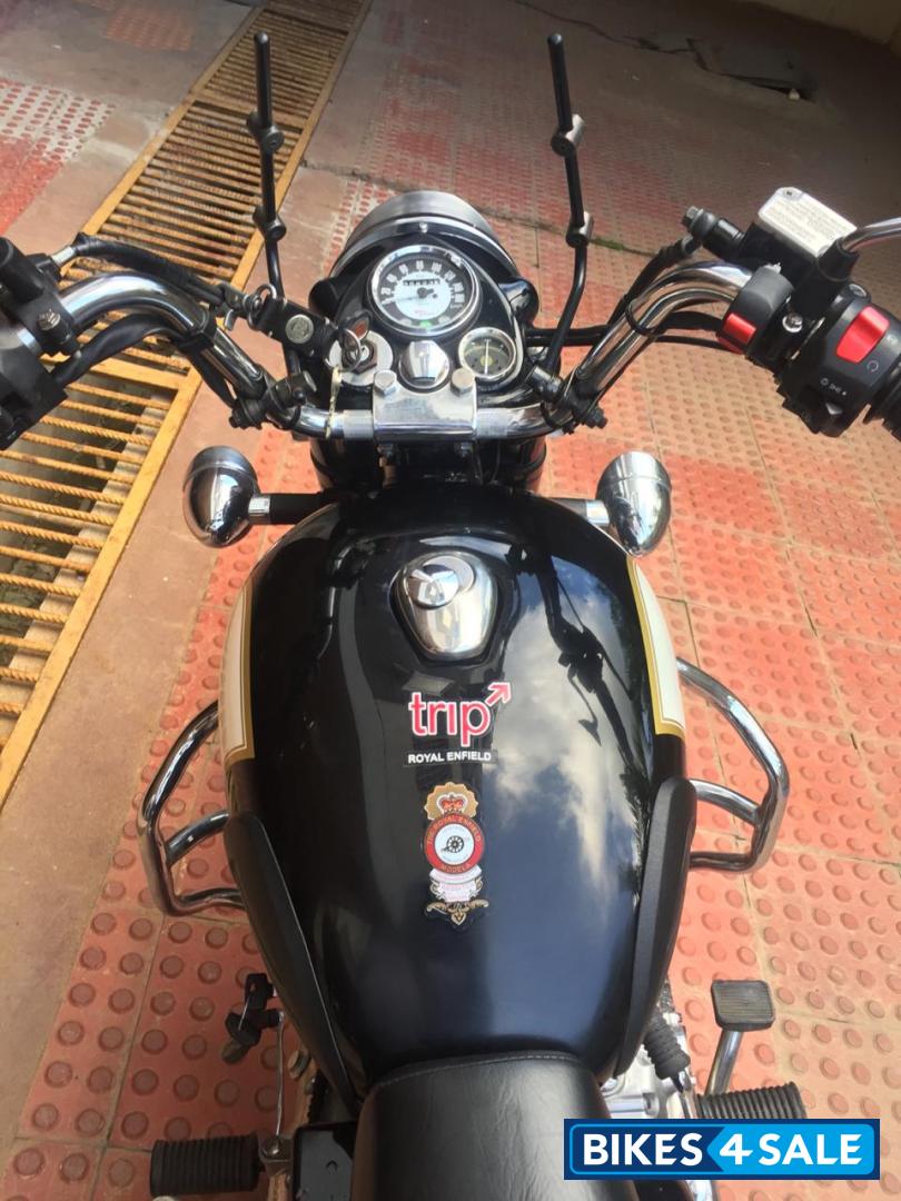 Black Royal Enfield Classic 350