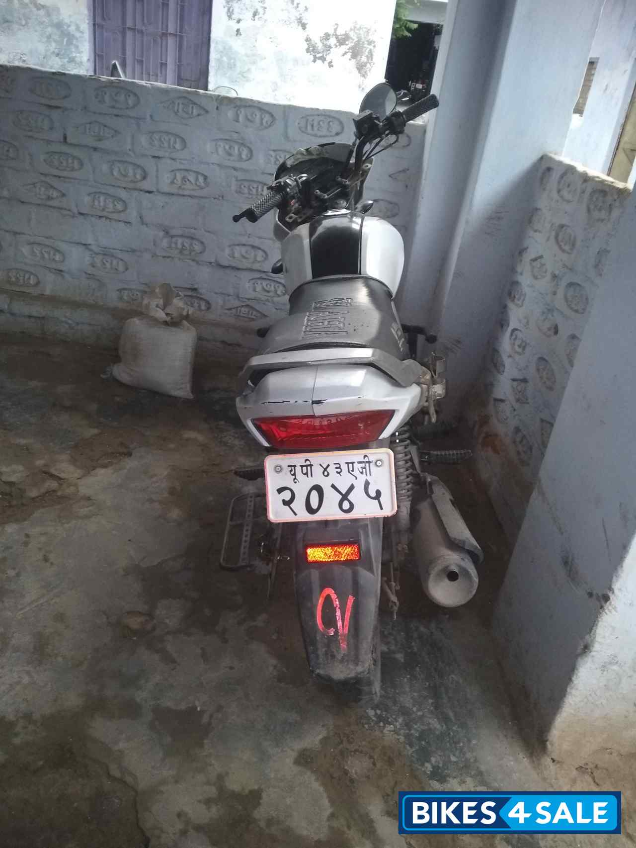 Yamaha Saluto 125