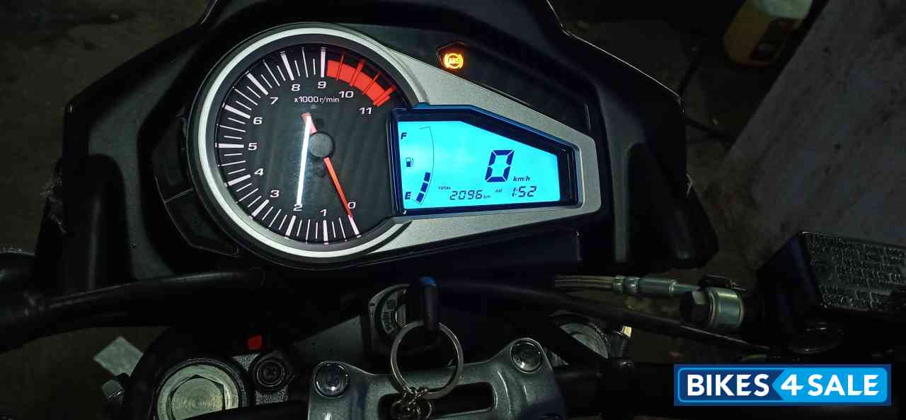 Hero Xtreme 200S Hero Xtreme 200S