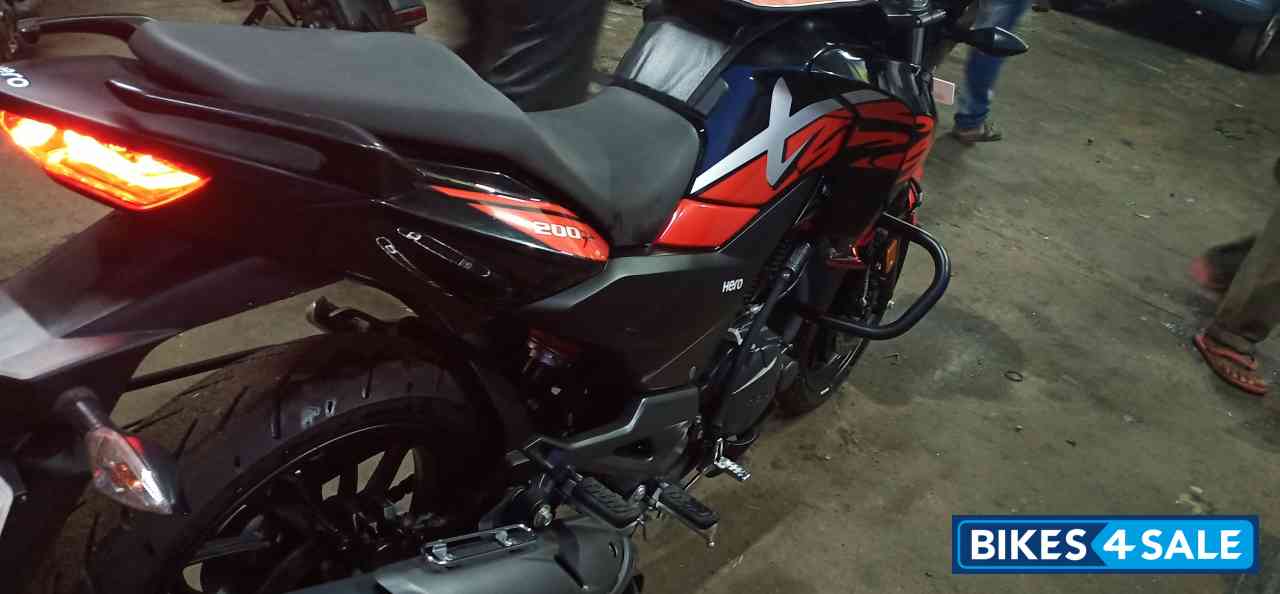 Hero Xtreme 200S Hero Xtreme 200S