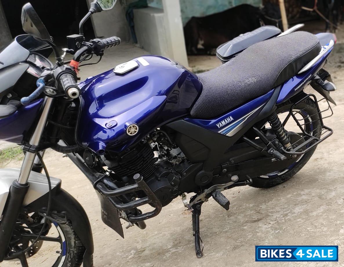 Blue Yamaha SZ-RR Blue Yamaha SZ-RR