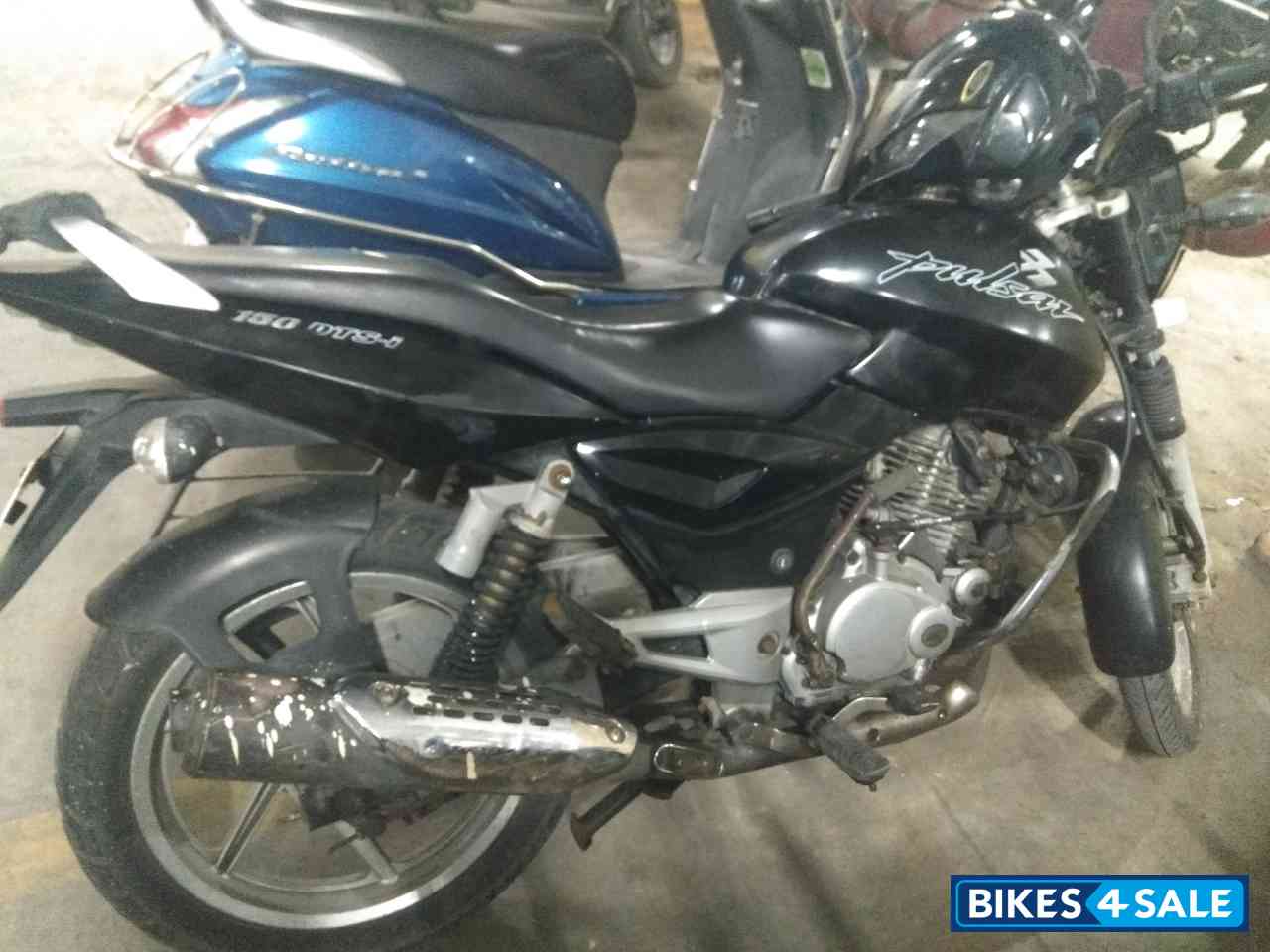Black Bajaj Pulsar 150 DTSi Black Bajaj Pulsar 150 DTSi