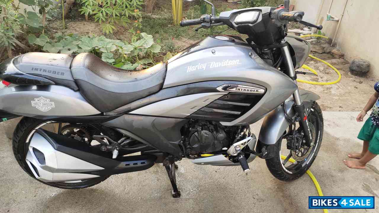 suzuki intruder 150 second hand