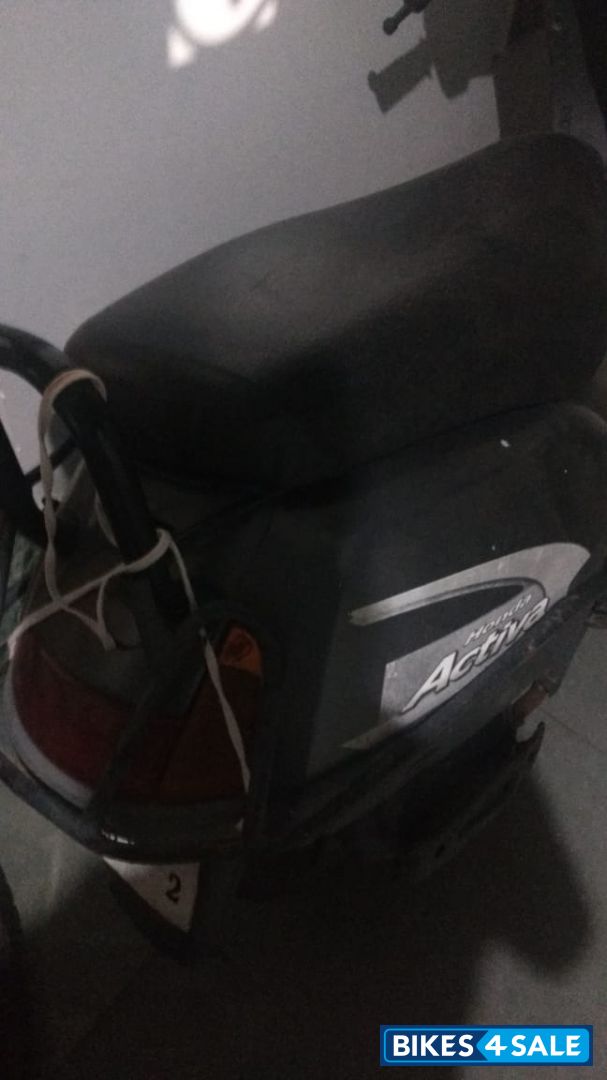 Silver Honda Activa
