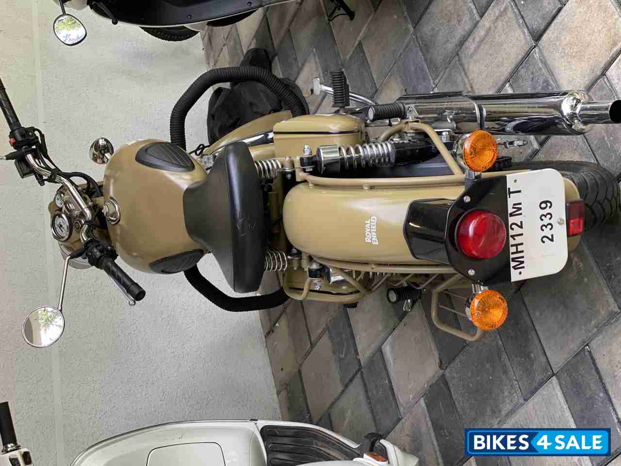 Royal Enfield Classic Desert Storm