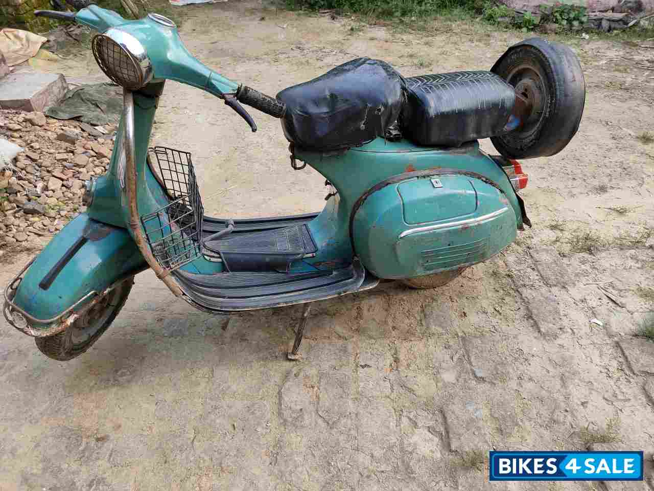 Bajaj Super Bajaj Super