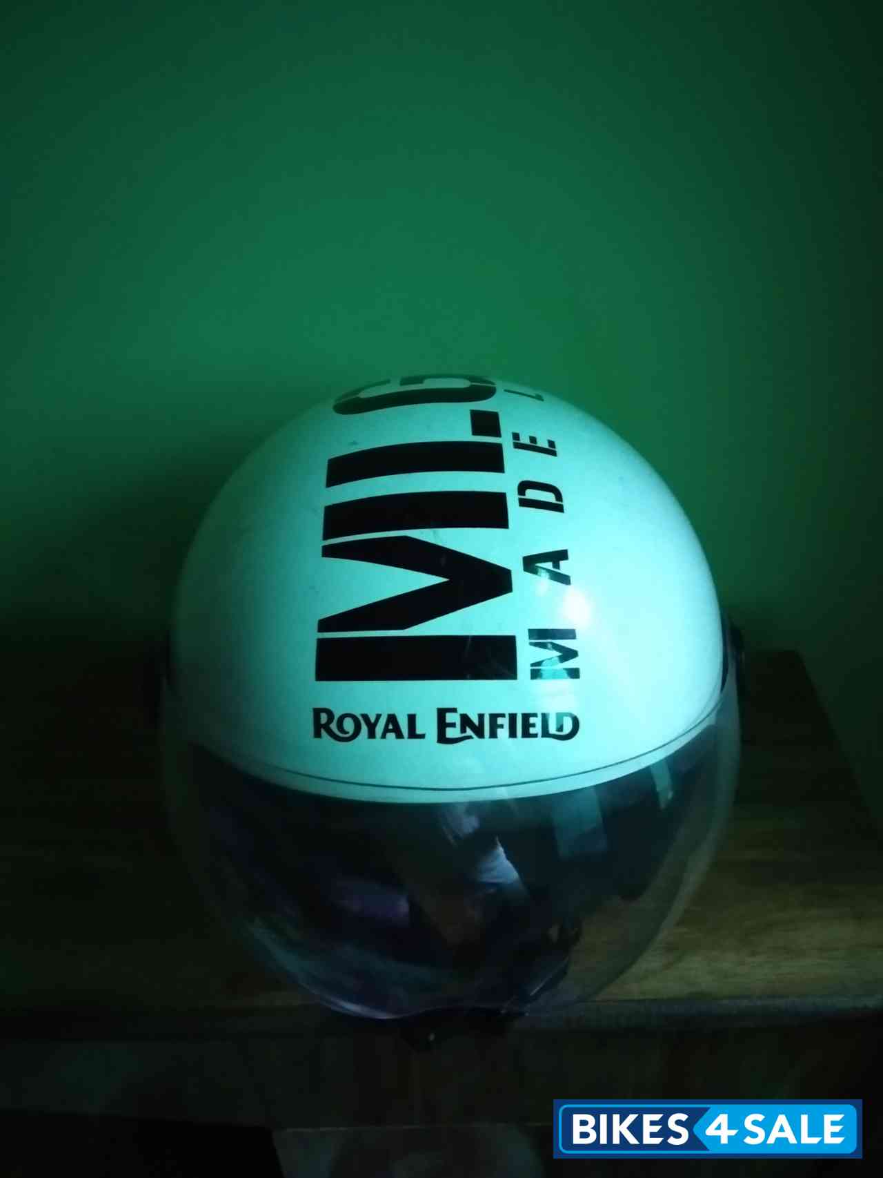 Chestnut Black Royal Enfield Classic 350 Chestnut Black Royal Enfield Classic 350