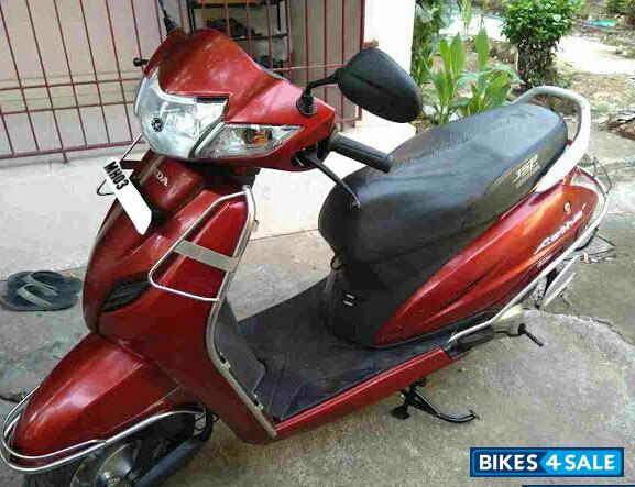 Cherry Red Honda Activa 3G
