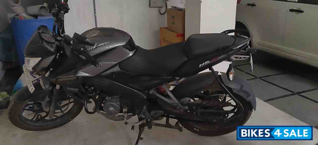 Grey Bajaj Pulsar NS 160