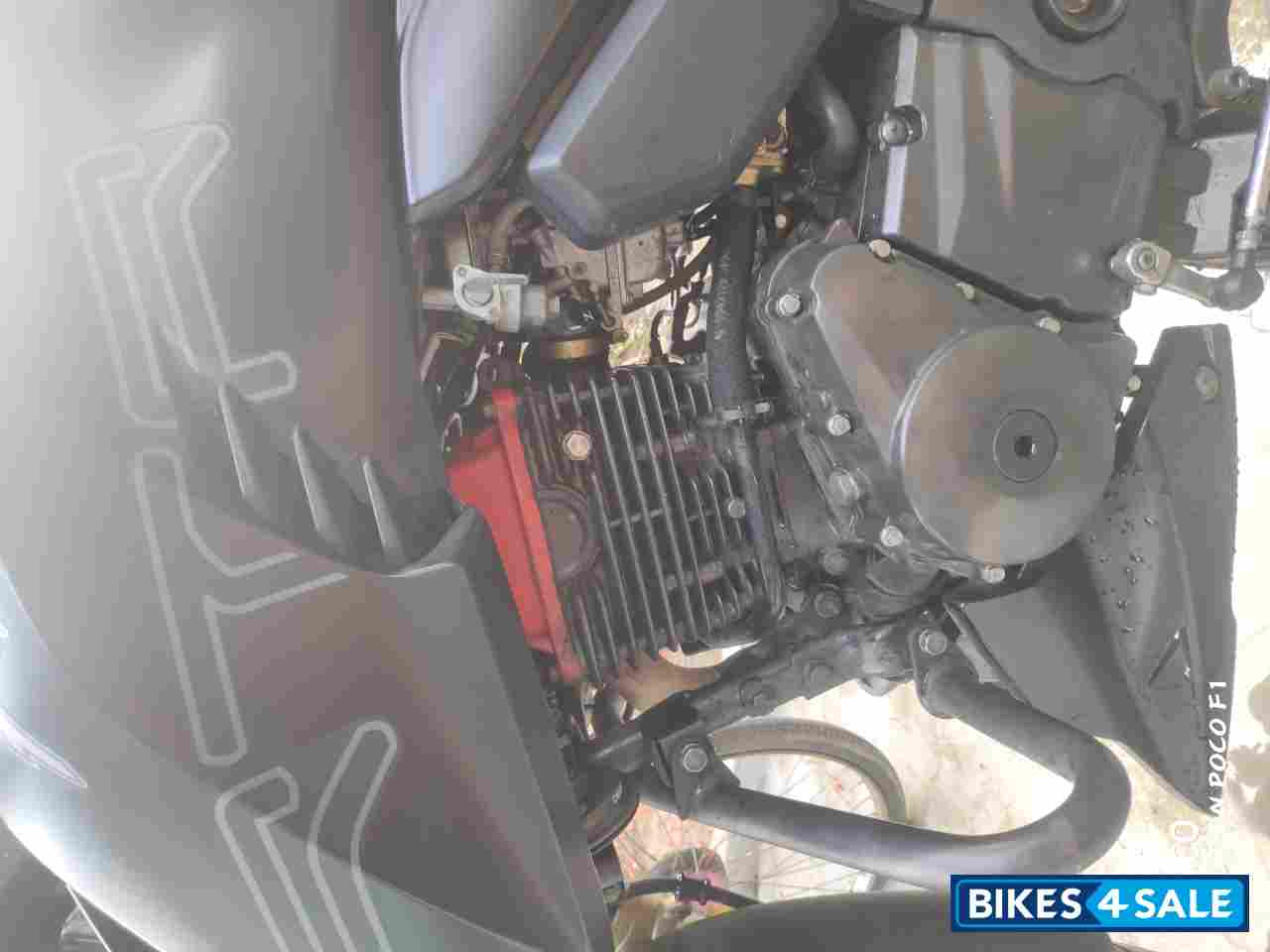 Matt Black TVS Apache RTR 200 4V