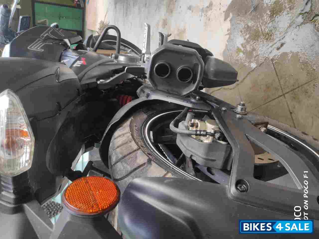 Matt Black TVS Apache RTR 200 4V