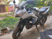 White Yamaha YZF R15 S