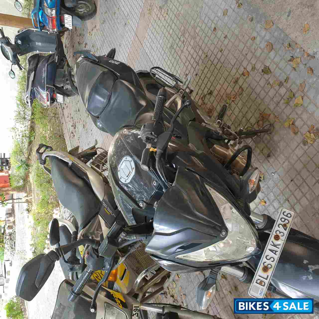 Bajaj Pulsar 200 NS
