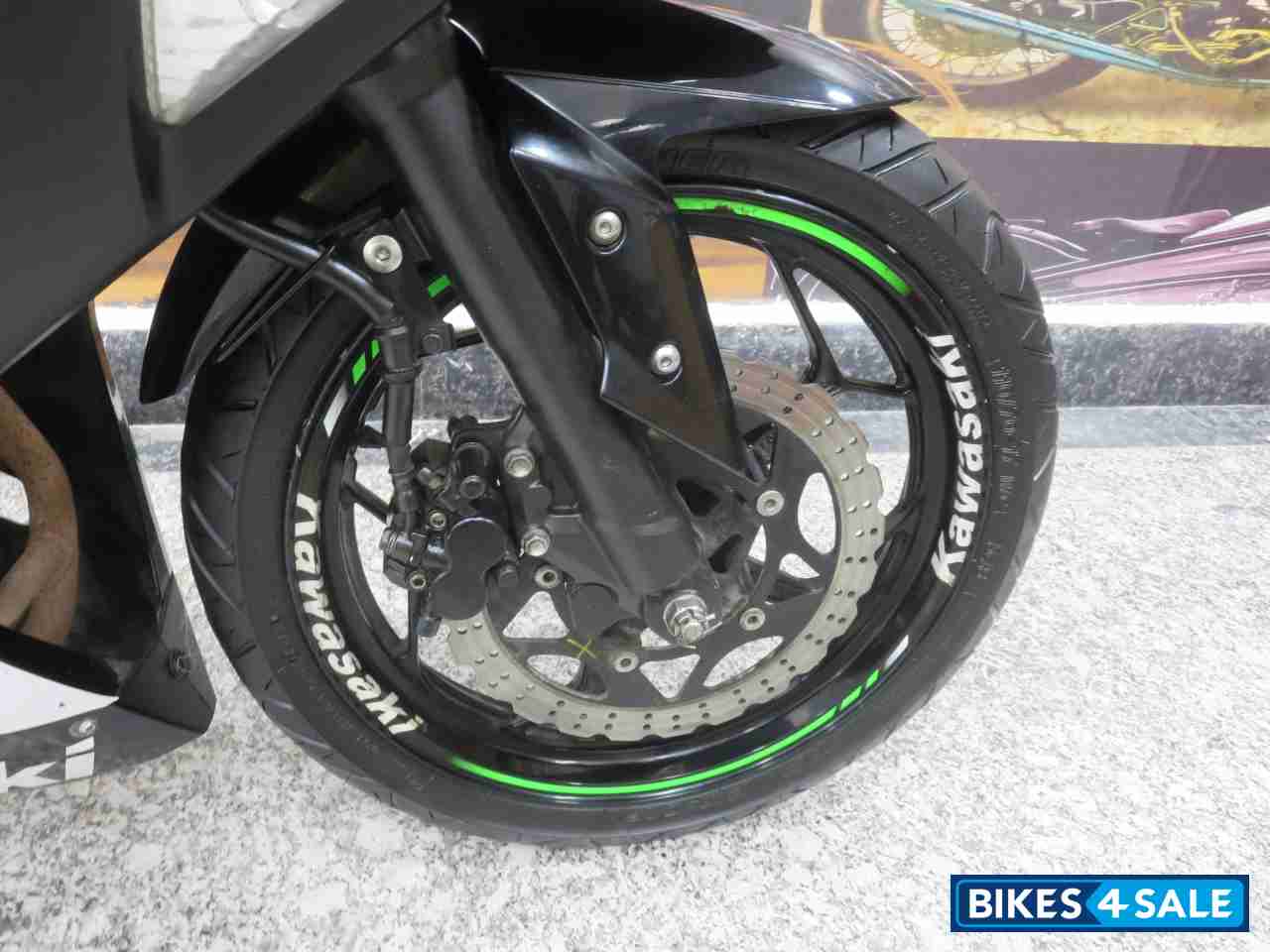 Kawasaki Ninja 300R