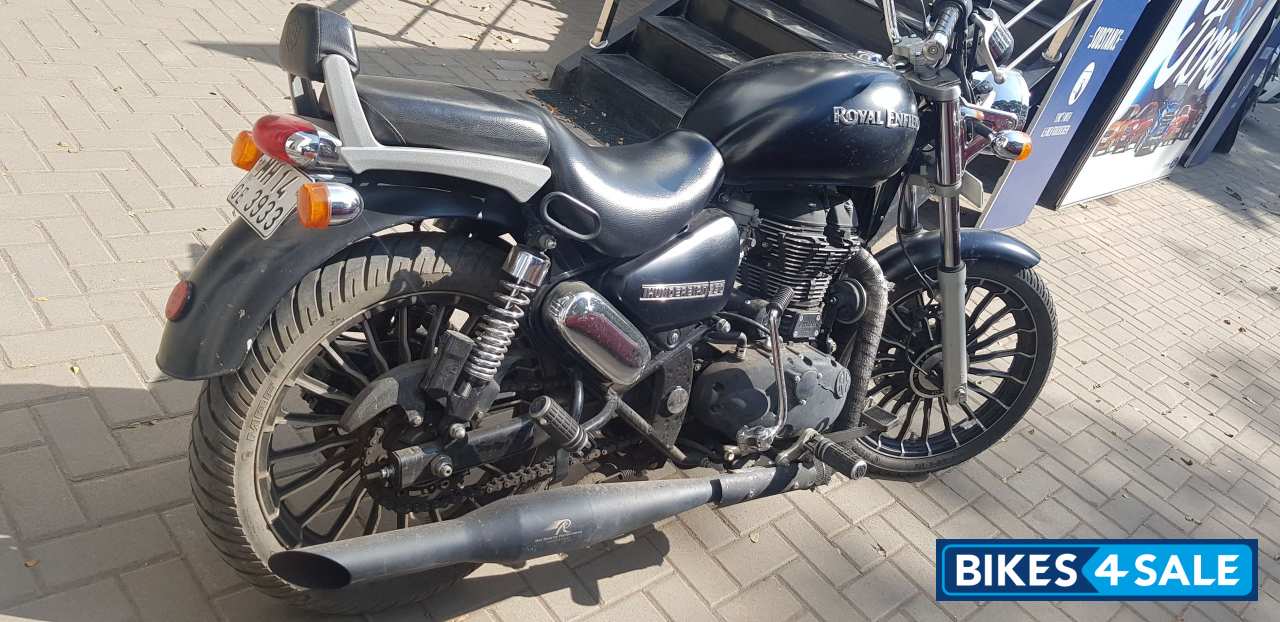 Stone Royal Enfield Thunderbird 350