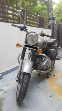 Royal Enfield Classic 350
