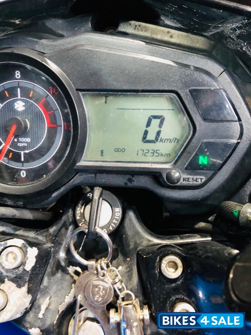 Bajaj Pulsar 135LS
