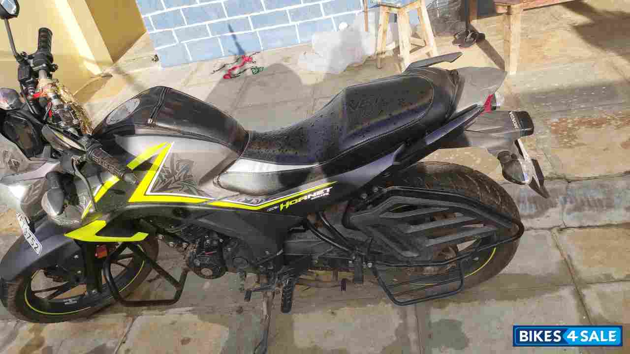 Mat Axis Gray Metlc Honda CB Hornet 160R ABS