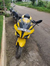Yellow Bajaj Pulsar RS 200 ABS