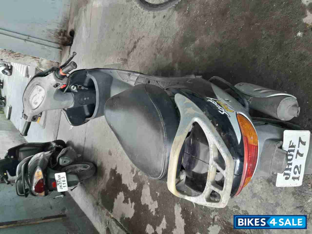 Black TVS Scooty Pep