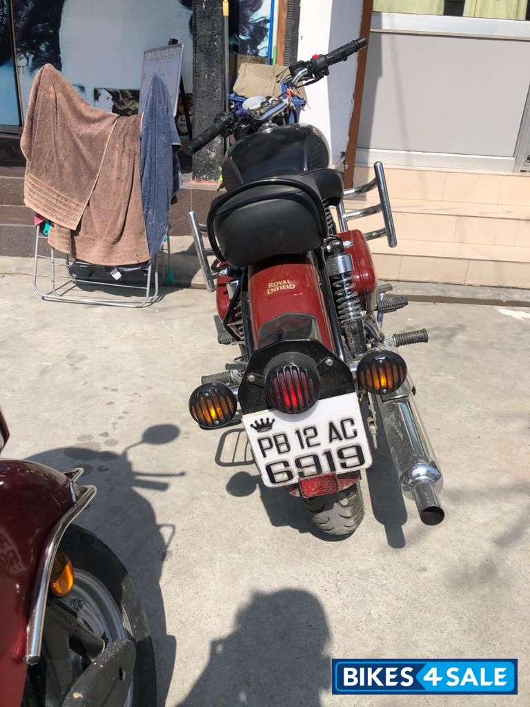 Royal Enfield Classic 350