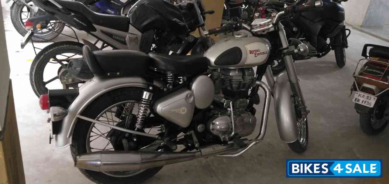 Royal Enfield Classic 350