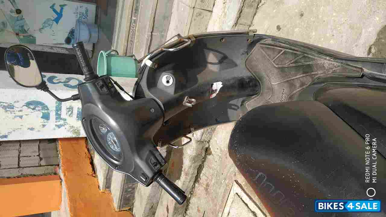 Black Suzuki Access 125