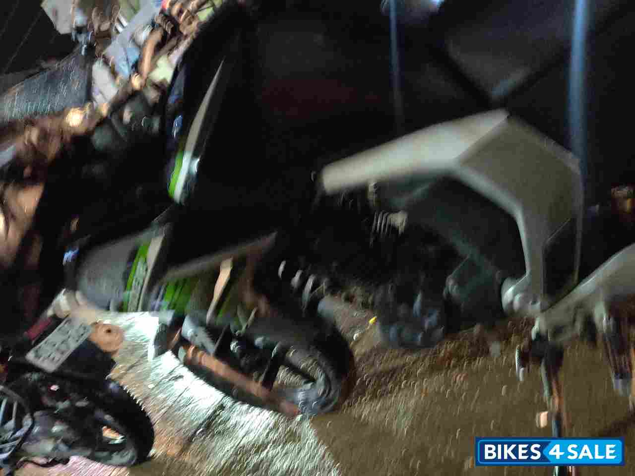 Black Yamaha Fazer FI V2